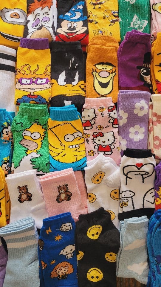 Post 7 by Medias con mucha onda 🧦 Comic Socks on Instagram (video)