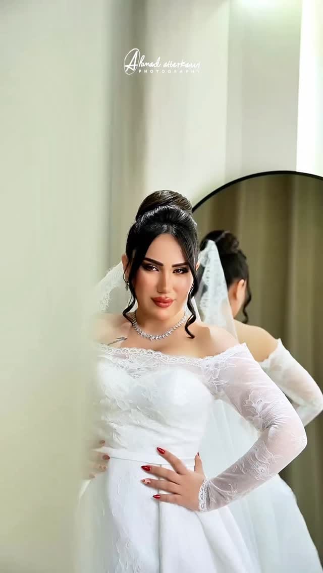 Post 3 by Latifa | Hairstylist & Makeup Artist on Instagram (video)