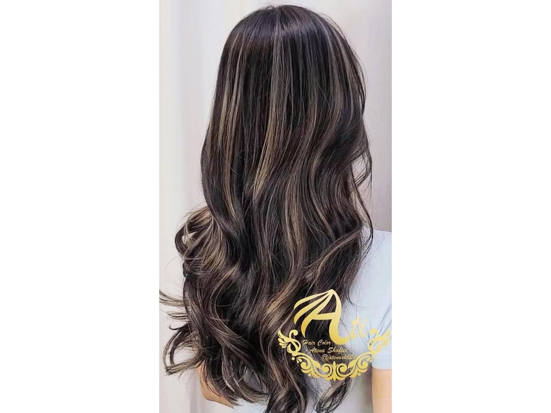 Post 6 by Ati on Instagram (image)