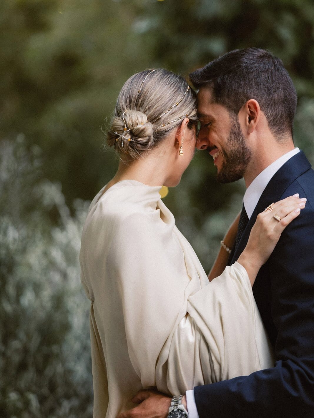 Post 7 by Paula Del Vas  Novias on Instagram (carousel)