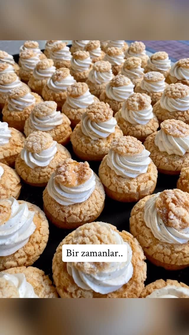 Post 5 by Sade Patisserie on Instagram (video)