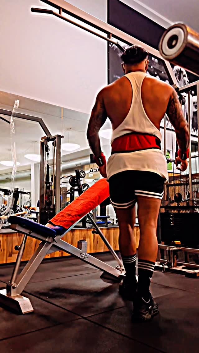 Post 4 by Hamed Pakniyat on Instagram (video)