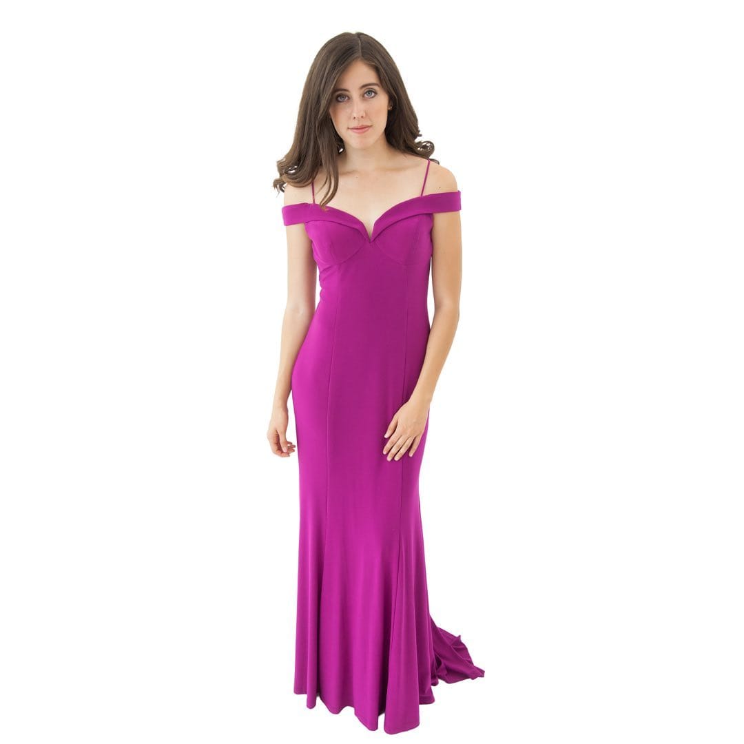 Post 5 by Renta de vestidos on Instagram (carousel)