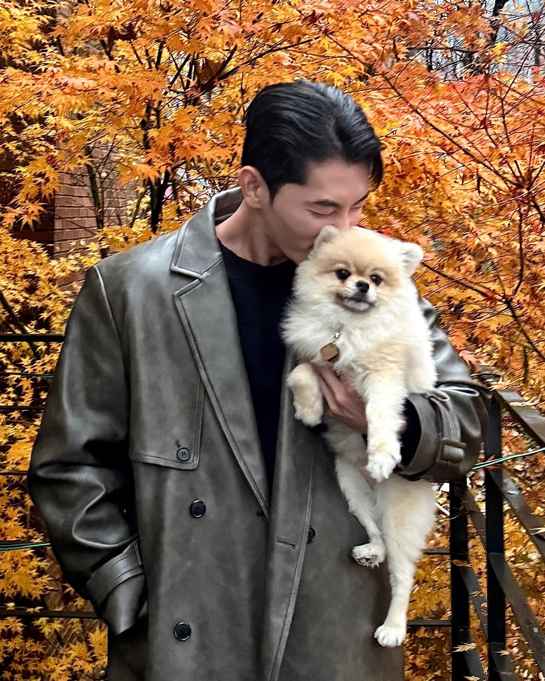 Post 5 by 최용현 on Instagram (carousel)