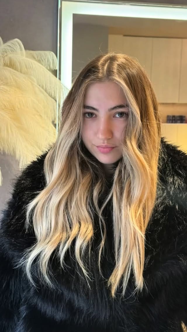 Post 7 by SALÓN  DEL  ARCO on Instagram (video)