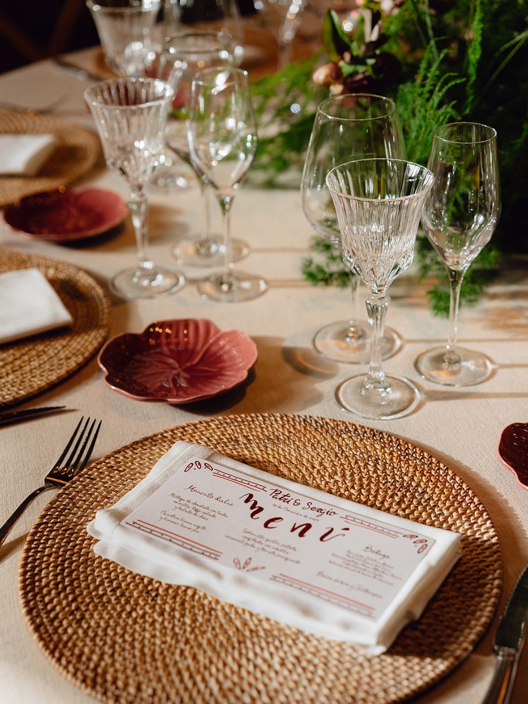 Post 6 by Wedding Design + Art Direction on Instagram (carousel)