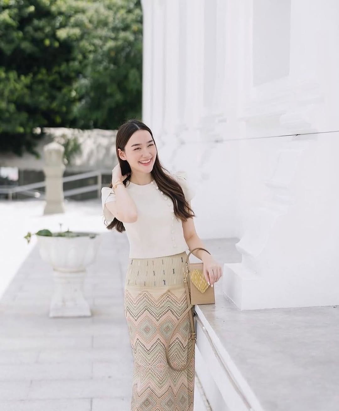 Post 8 by THAI SILK PAVAOFFICIAL on Instagram (image)