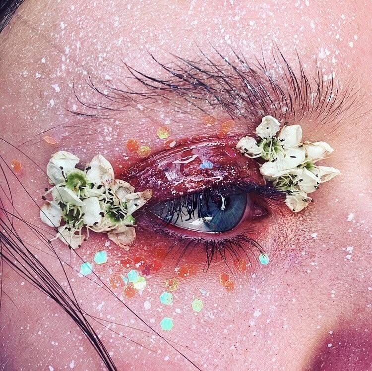 Post 8 by Beauty Products, Trends, Tips on Instagram (image)
