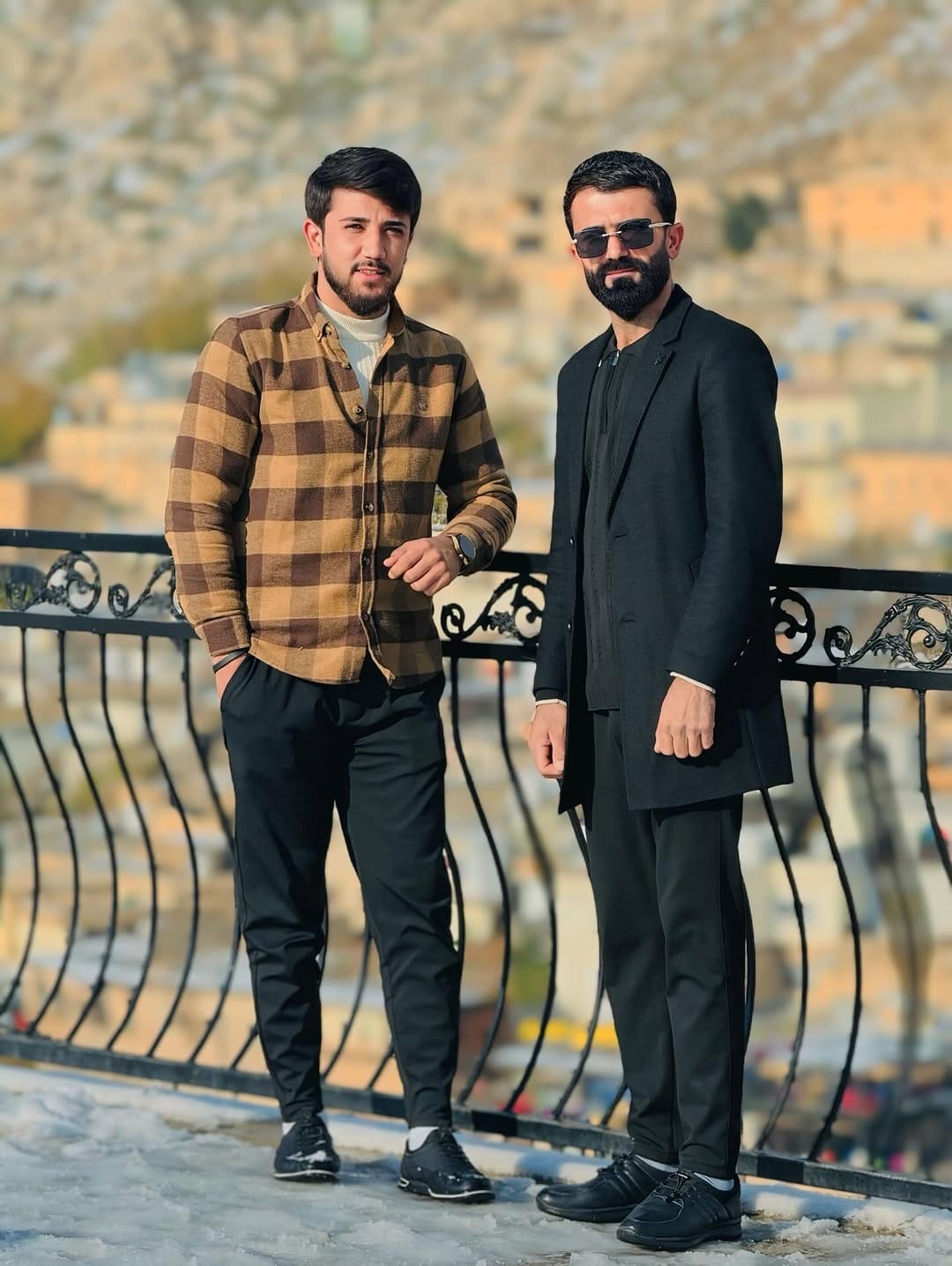 Post 4 by زةيد قورتاس عزيز on Instagram (carousel)