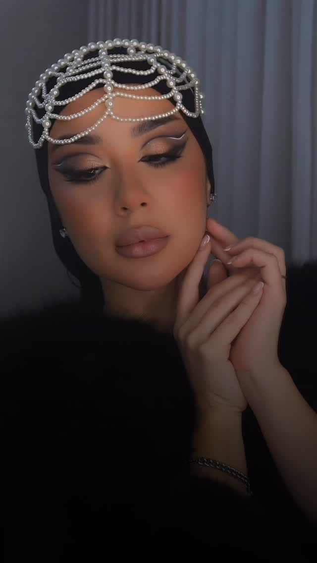 Post 4 by Адиля | ВИЗАЖИСТ | АЛМАТЫ on Instagram (video)