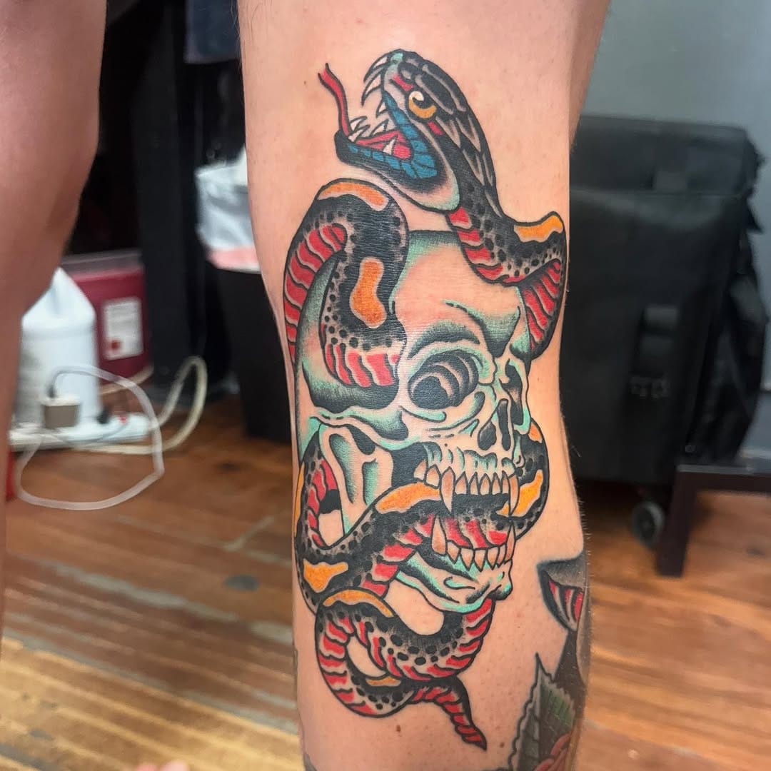 Post 9 by Carlos Ybarra on Instagram (carousel)