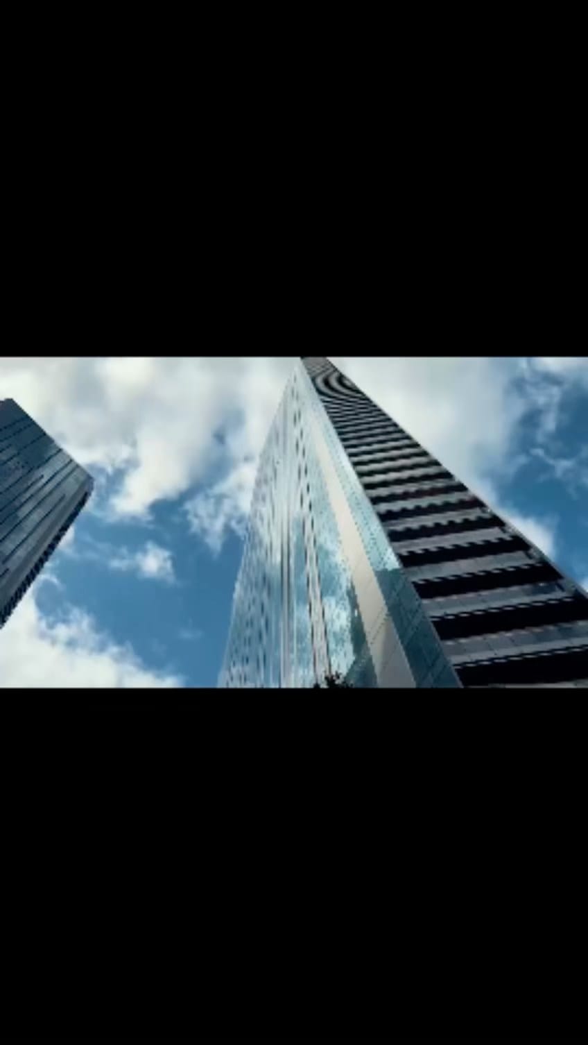 Post 1 by ROOM MOOR on Instagram (video)