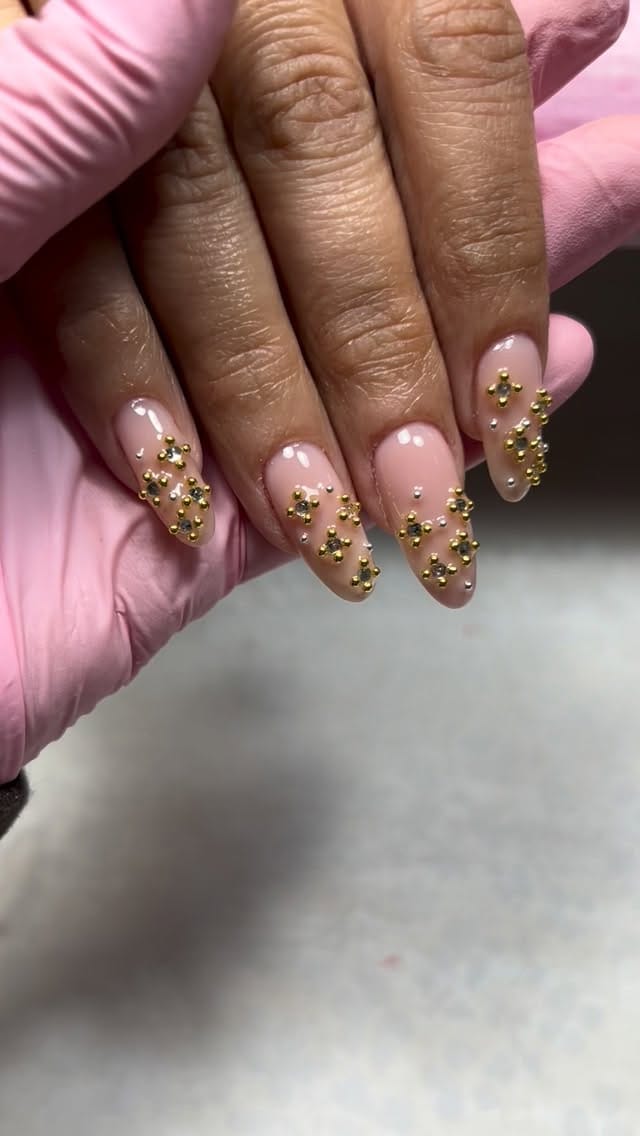 Post 4 by BelenPro on Instagram (video)