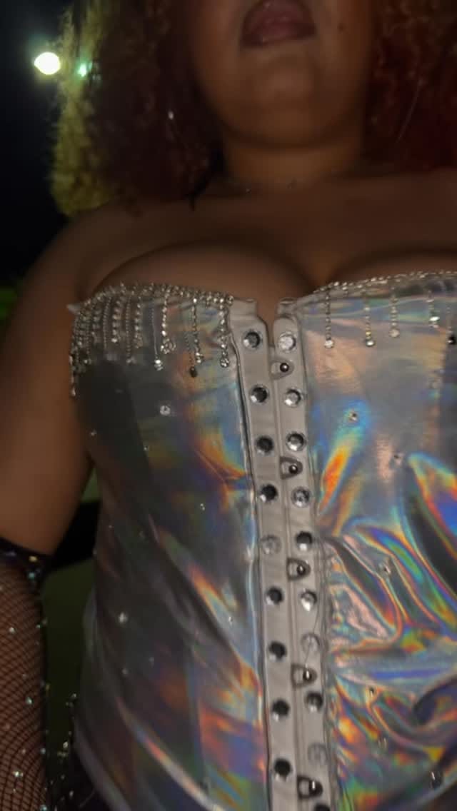 Post 9 by Jean-Ivonne on Instagram (video)