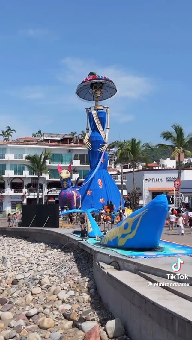 Post 2 by Minardo Vega on Instagram (video)