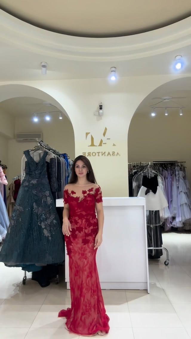 Post 1 by Երեկոյան զգեստների վարձույթ on Instagram (video)