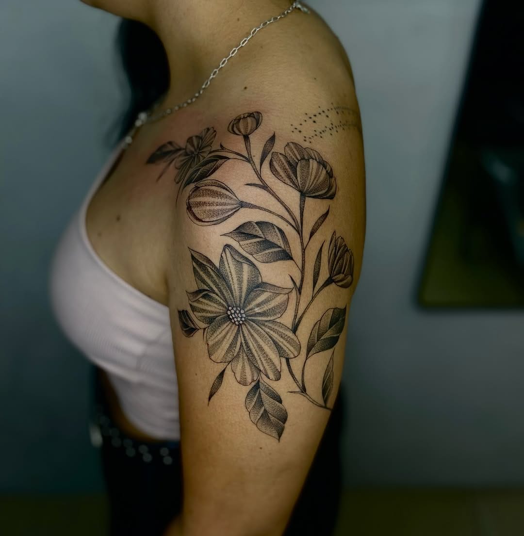 Post 3 by Ale Tattooart on Instagram (carousel)