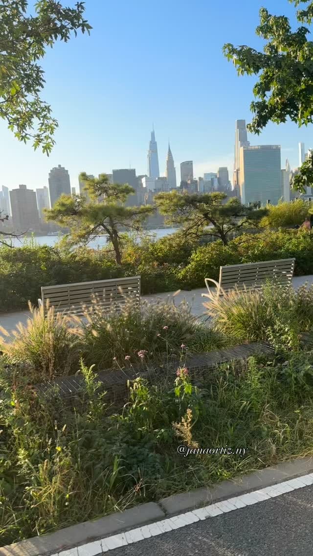 Post 9 by JANA   ORTIZ on Instagram (video)