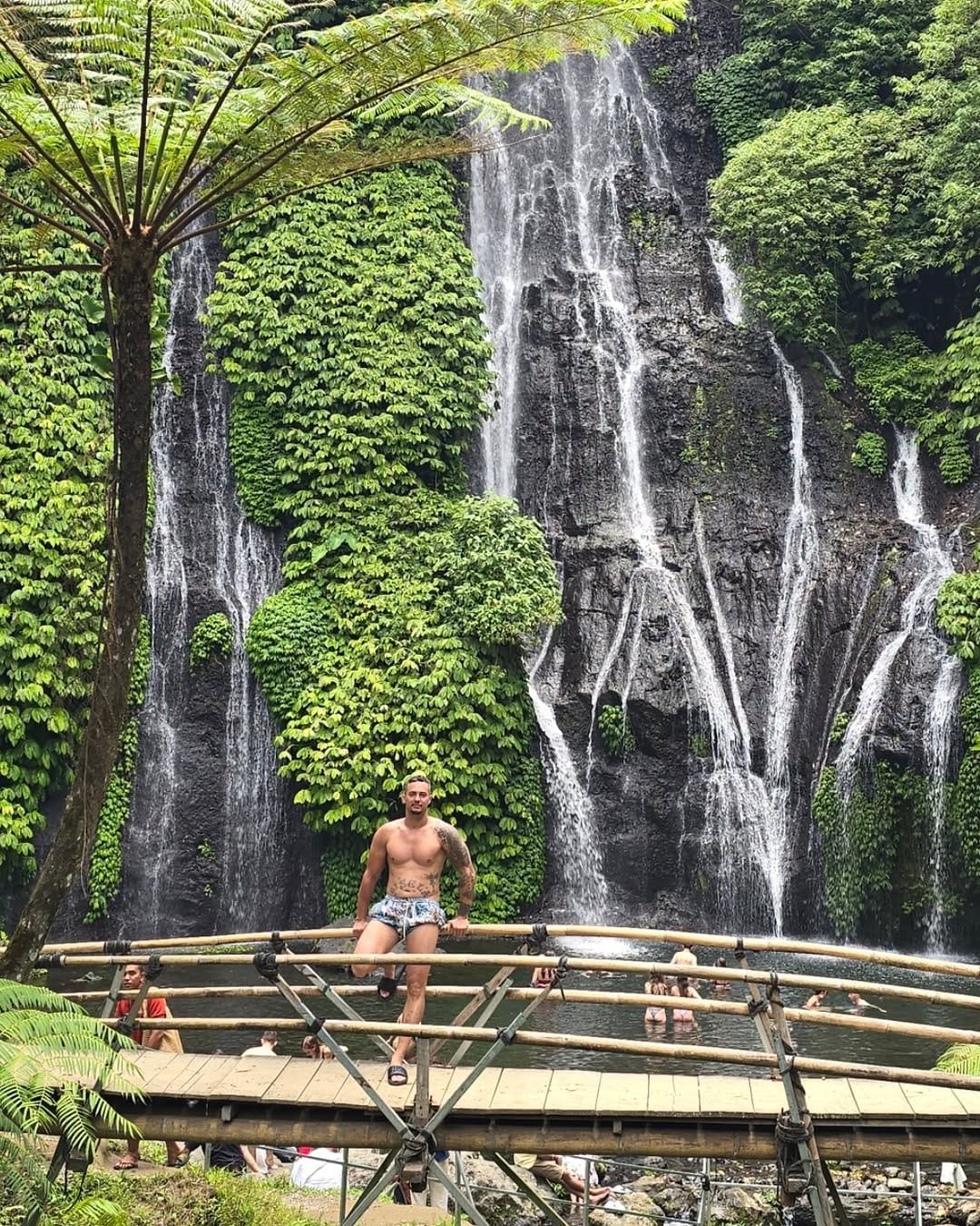 Post 4 by Ismael Vera Acosta on Instagram (image)