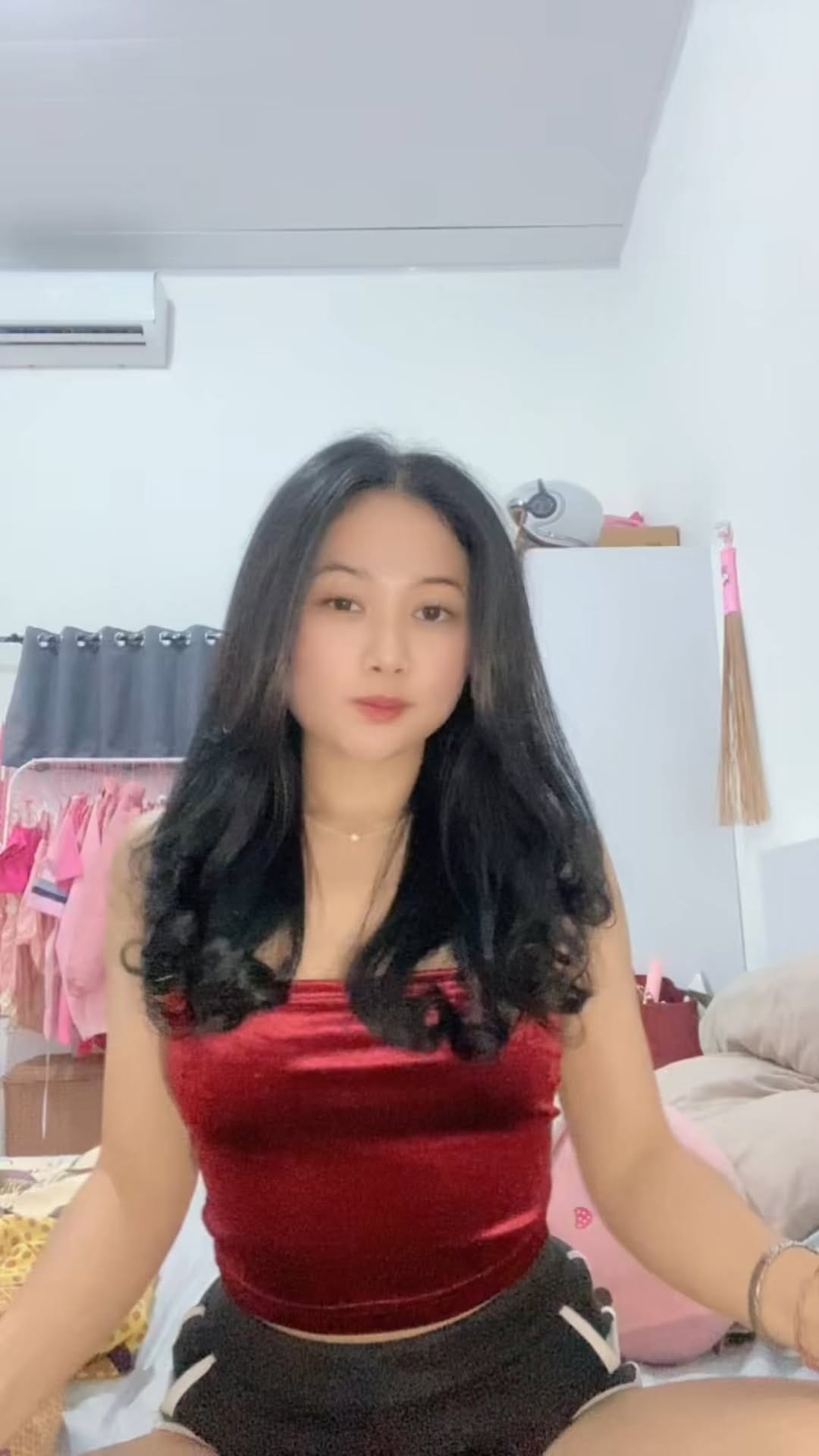 Post 7 by Cleita Ariella Diandra 🌜 on Instagram (video)