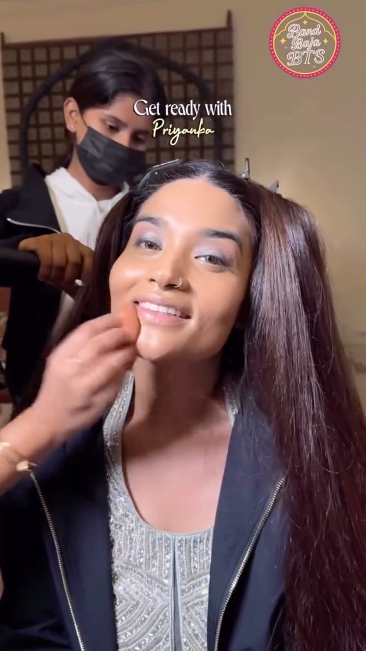 Post 4 by Jaanvi Samnani 🧿| Bridal makeup artist Gandhidham on Instagram (video)
