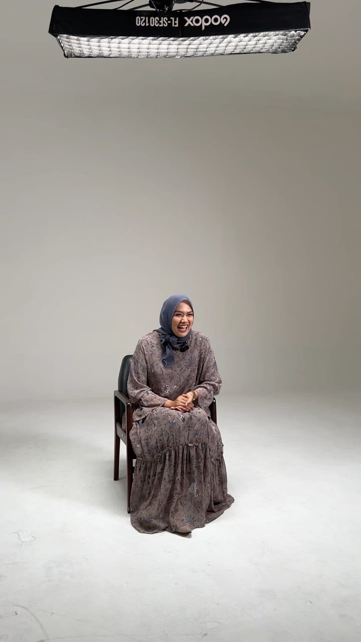 Post 8 by Elsa Maharani on Instagram (video)