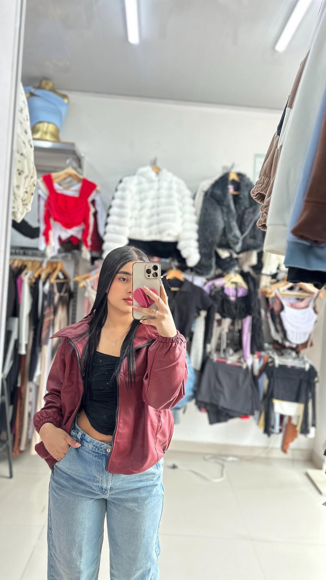 Post 8 by Believe Shop on Instagram (video)