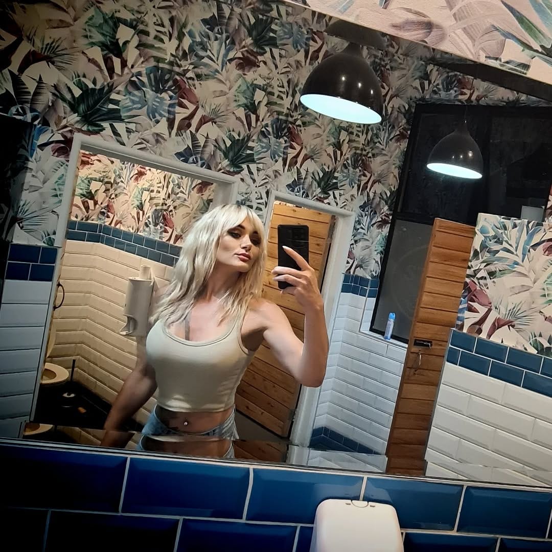 Post 3 by Jess Momsen on Instagram (image)