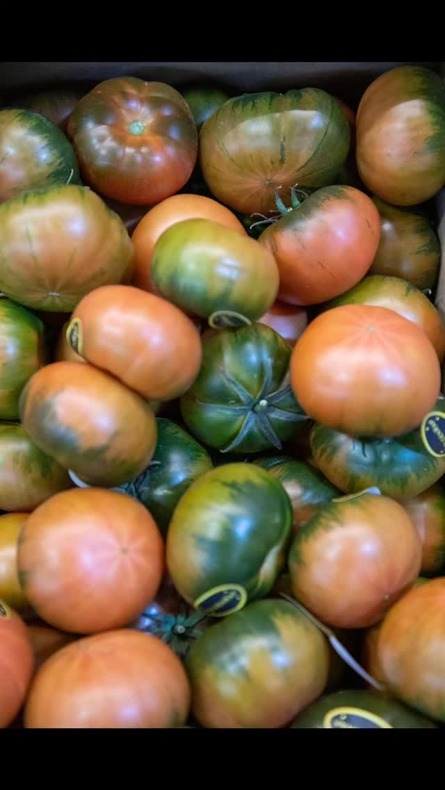 Post 5 by Mercado de la Cebada on Instagram (video)