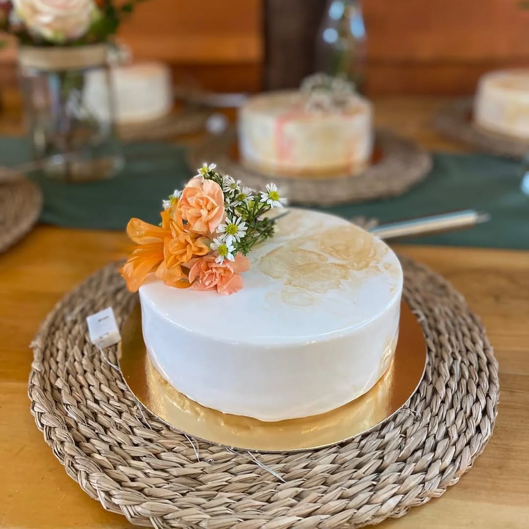 Post 2 by PAMPA DULCE PASTELERIA on Instagram (carousel)