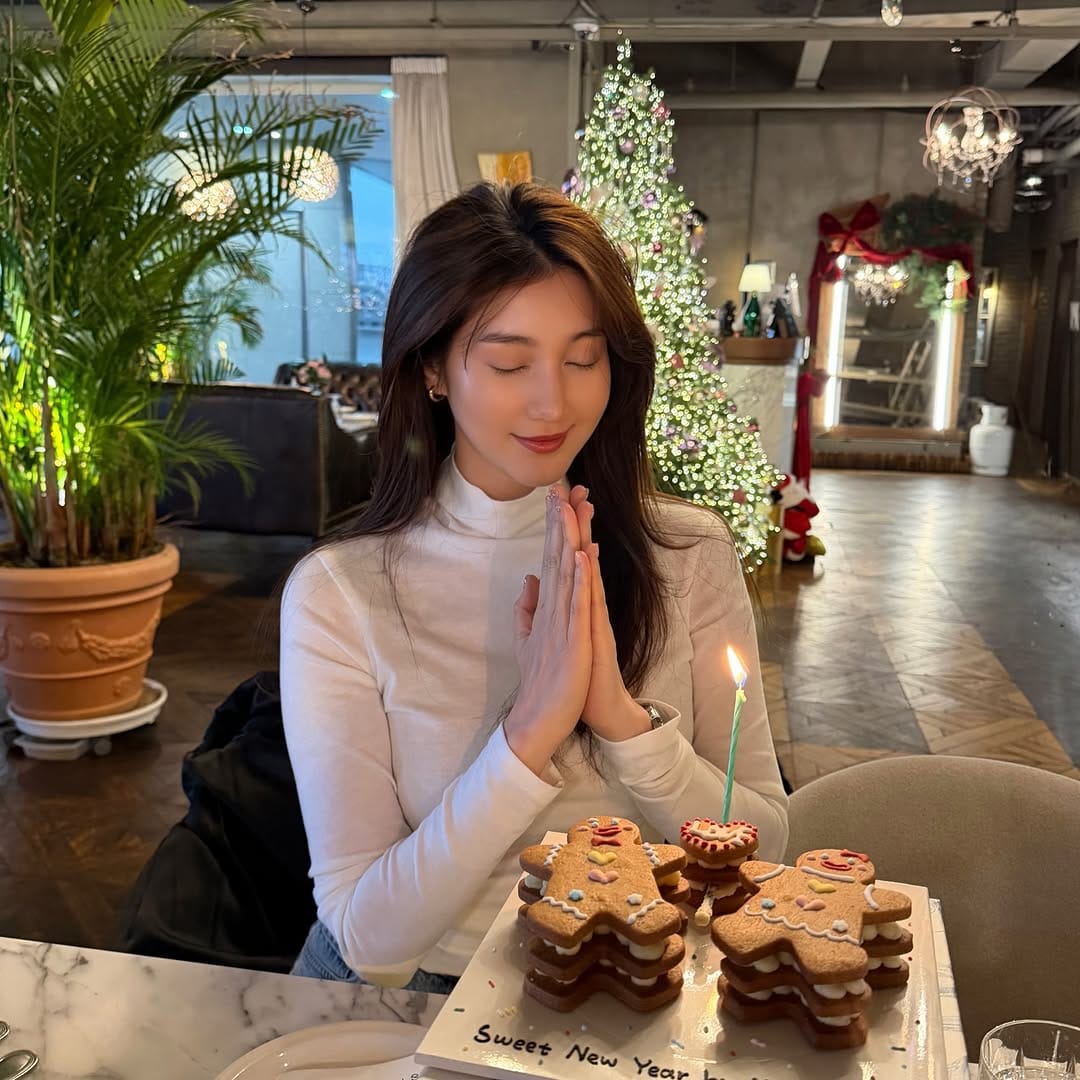 Post 2 by Young(은도리) on Instagram (carousel)