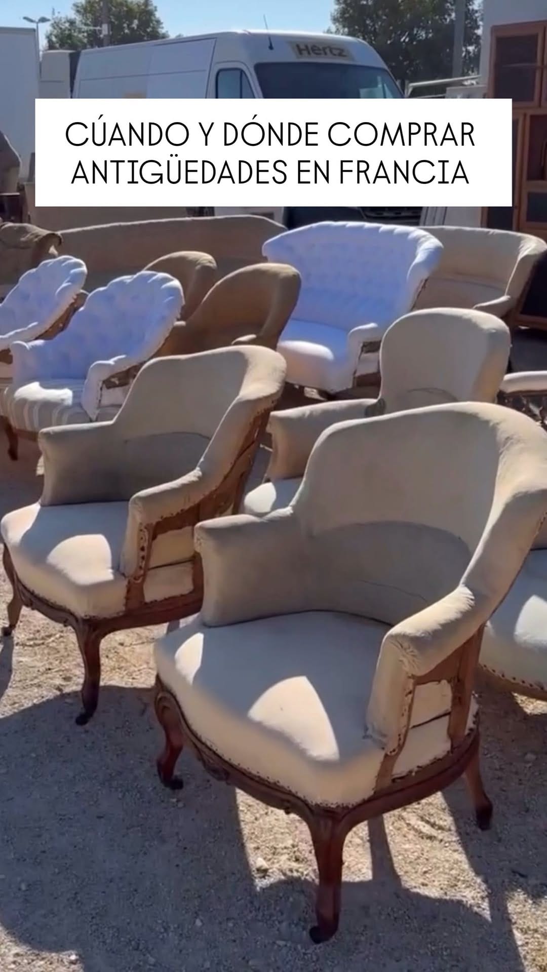 Post 2 by Un Toque Francés - Muebles Restaurados on Instagram (video)