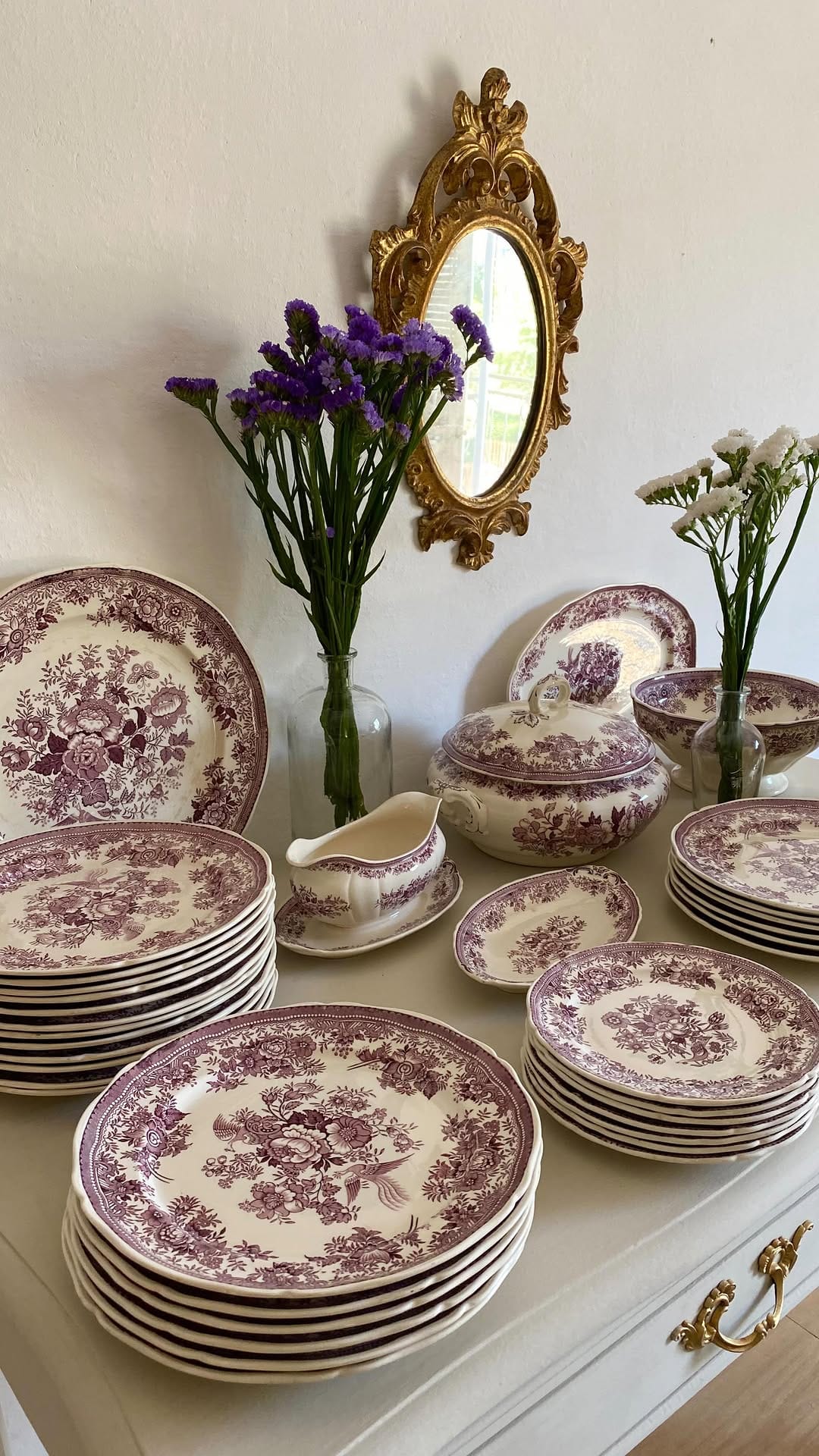 Post 8 by Un Toque Francés - Muebles Restaurados on Instagram (video)