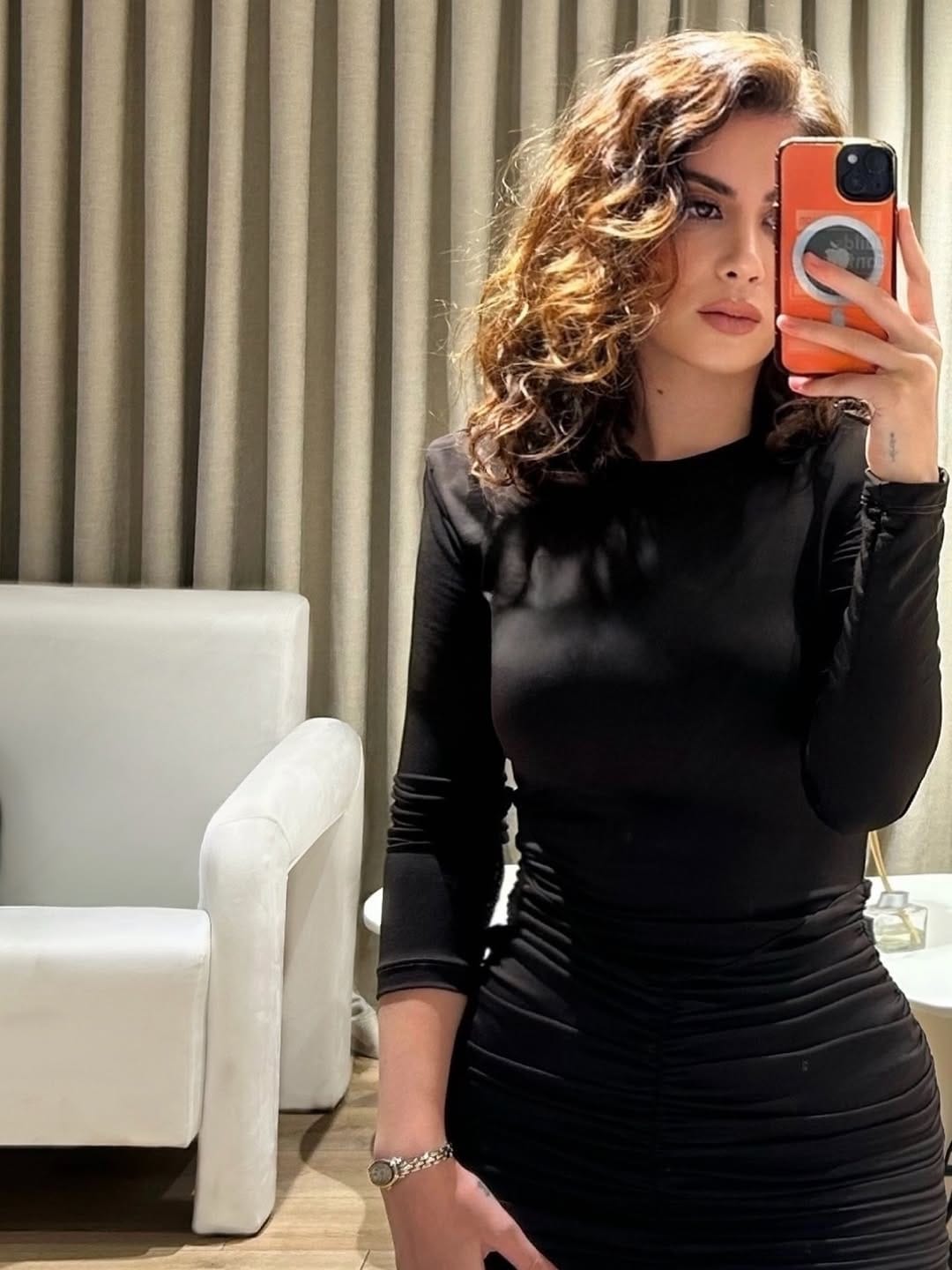 Post 5 by Hazal Doğru on Instagram (image)