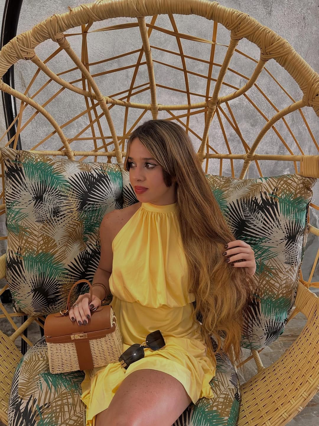 Post 3 by luana moraes on Instagram (carousel)