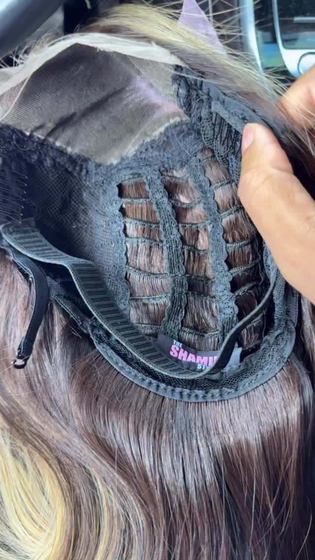 Post 1 by Shamir Wallace Hair on Instagram (video)