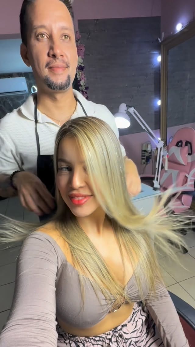 Post 8 by L' Salón de Leonardo Jiménez on Instagram (video)