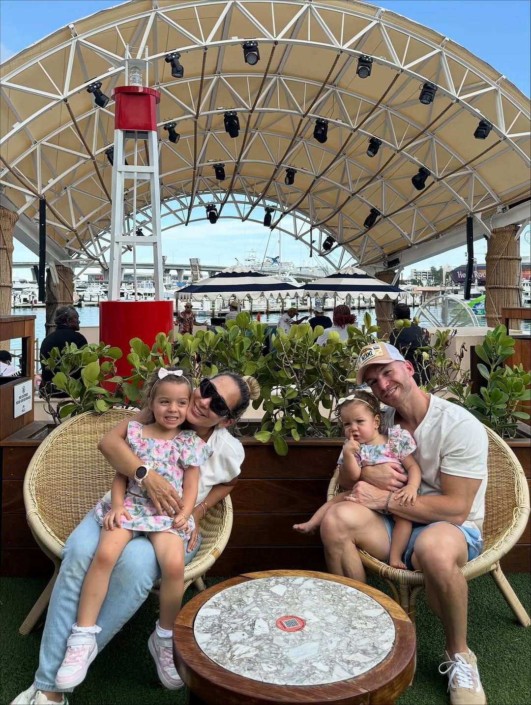 Post 6 by Daniela Gorgioski on Instagram (carousel)