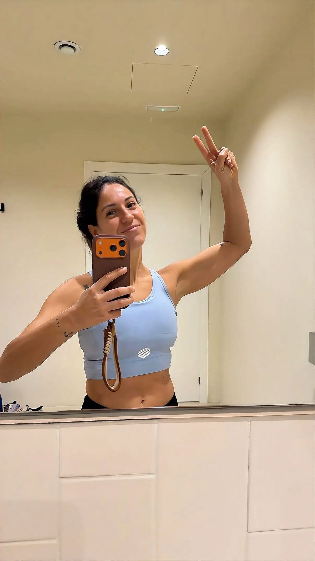 Post 3 by MIREIA CABAÑES on Instagram (video)