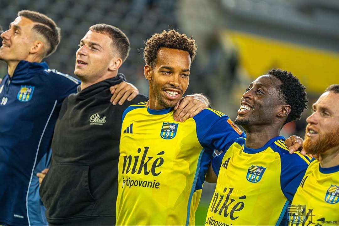 Post 9 by Emilian Metu on Instagram (carousel)