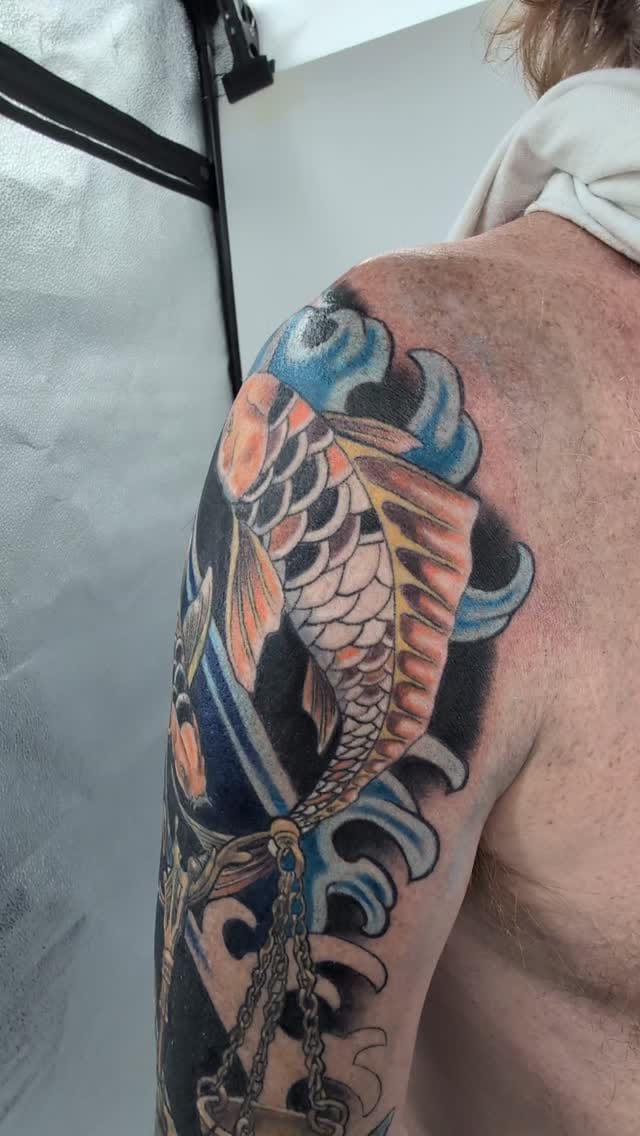 Post 5 by Blue Horse Shoe Tattoo VaBeach on Instagram (video)