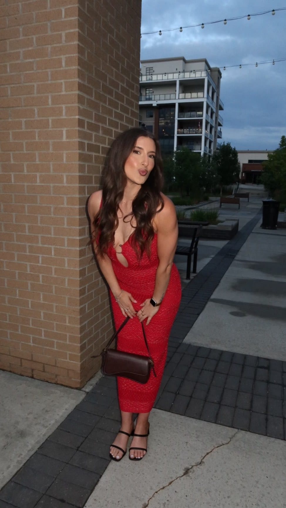 Post 6 by Chelsea| Lifestyle & Fitness on Instagram (video)
