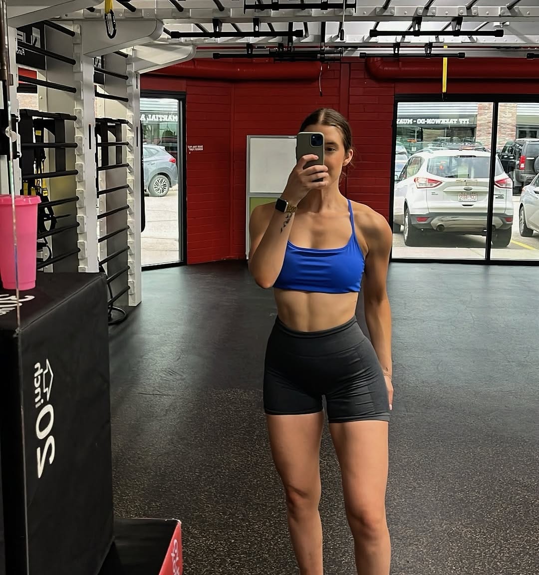 Post 9 by Chelsea| Lifestyle & Fitness on Instagram (carousel)