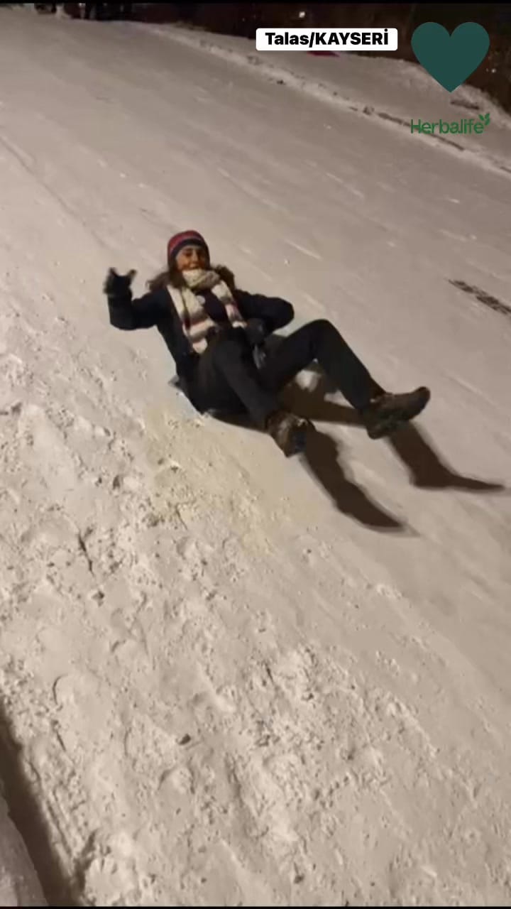 Post 7 by Ülker Tank on Instagram (video)