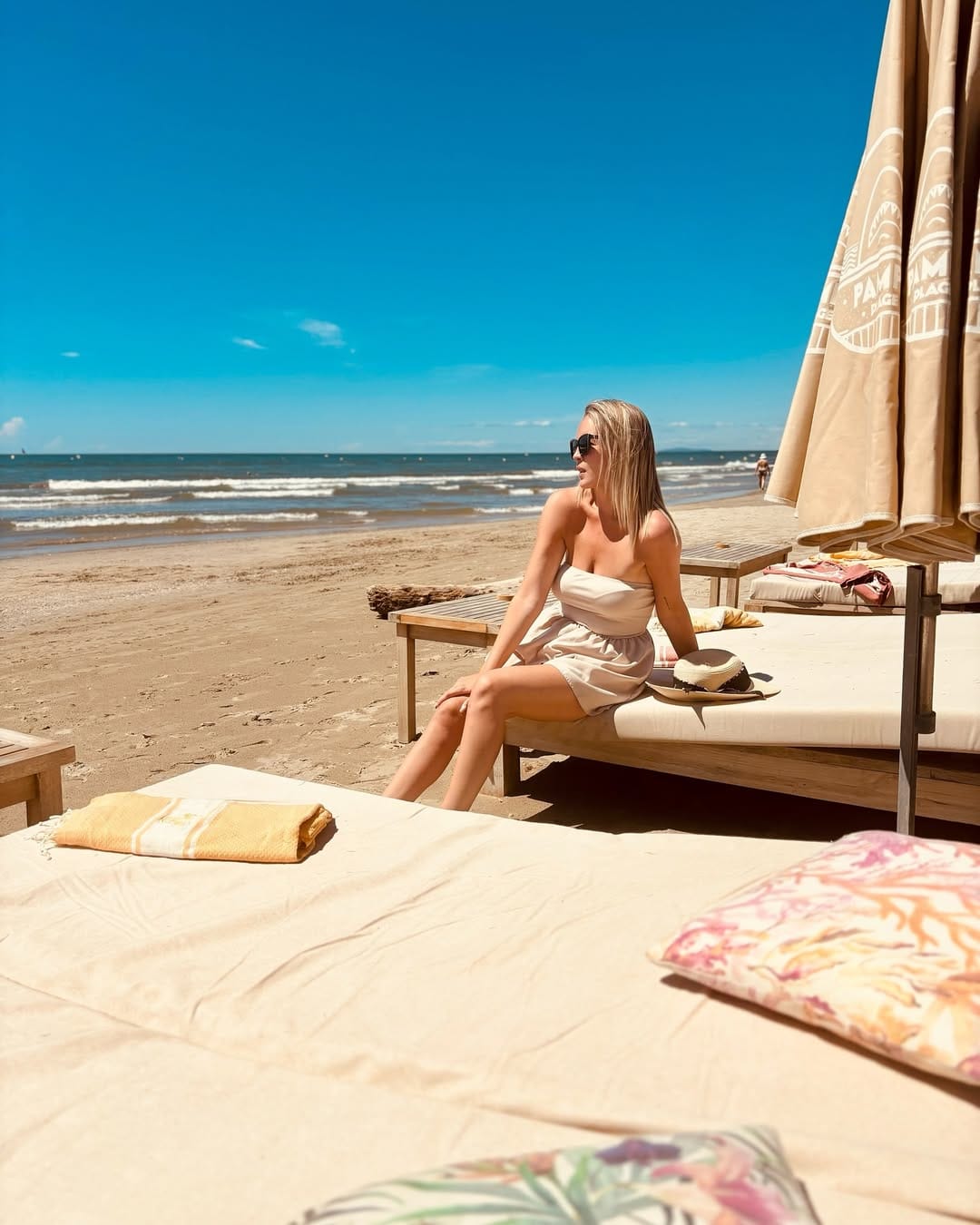 Post 9 by SARAH 🌴 Livin’ my best life 💙 on Instagram (carousel)