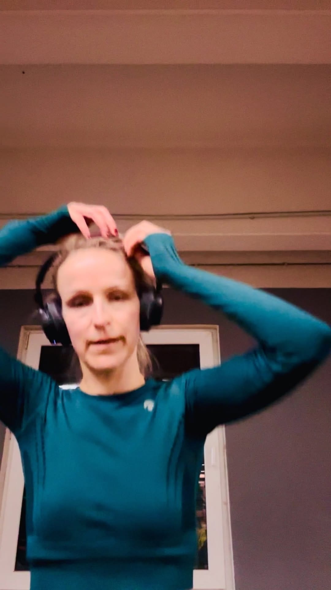 Post 8 by Nadine Schäfer on Instagram (video)