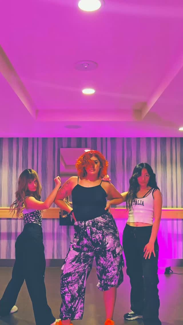 Post 8 by @groovapooh on Instagram (video)