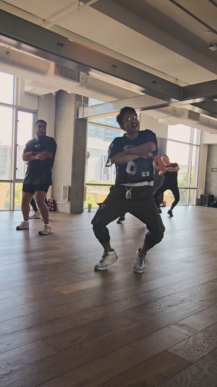 Post 9 by @groovapooh on Instagram (video)