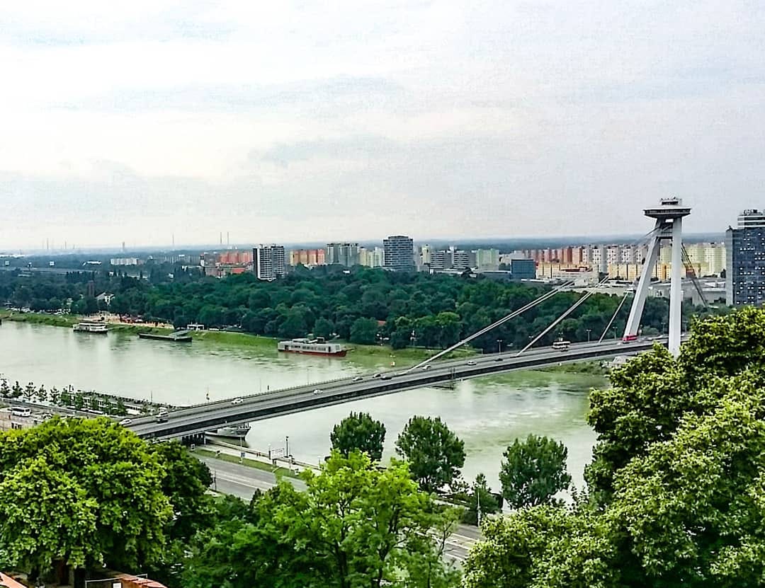 Post 10 by Pat on Instagram (image)