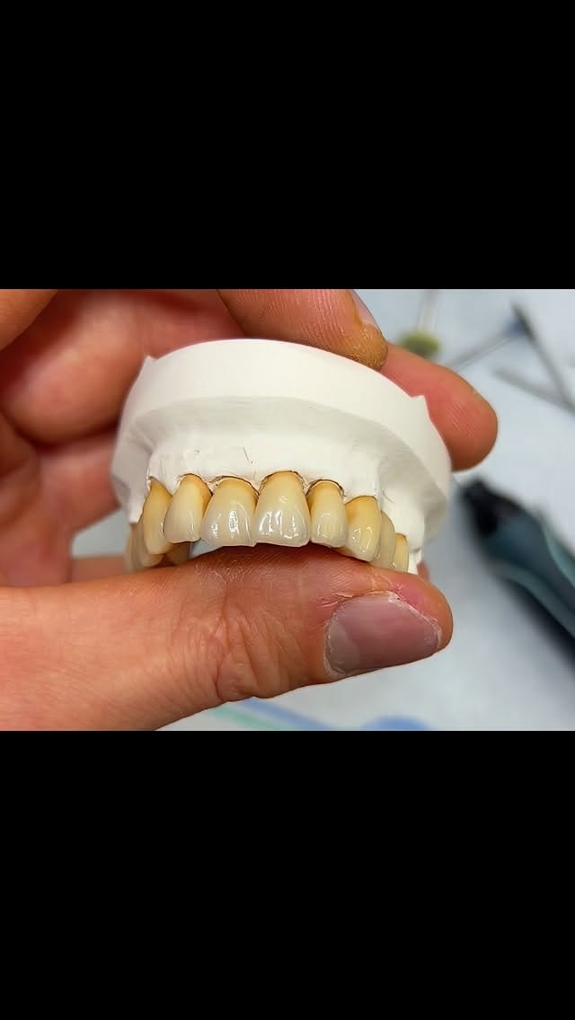 Post 7 by Stefan Momberg on Instagram (video)